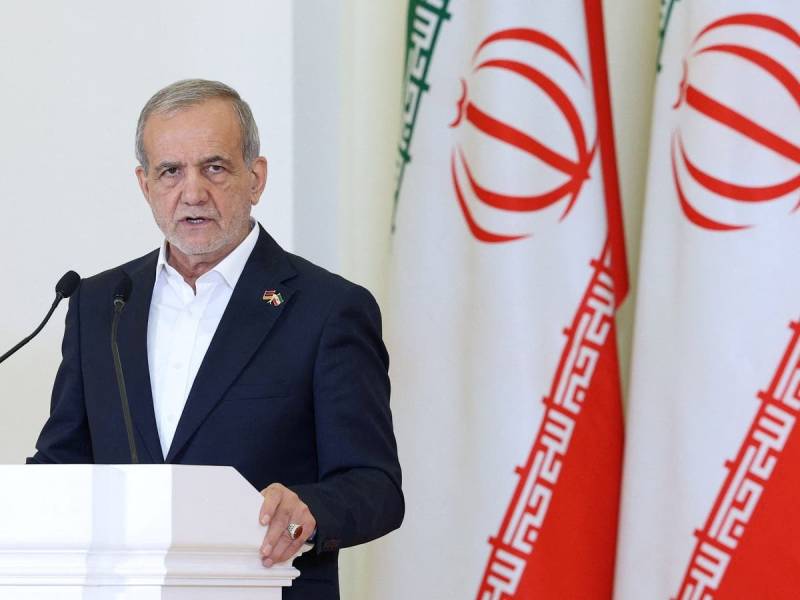 Iranian President admits govt responsibility for public discontent amid inflation