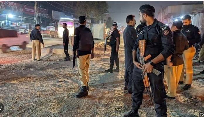 Three dacoits killed in police encounter in Karachi