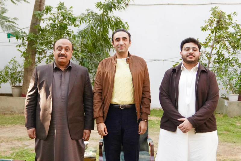 Several Sindh Assembly MPAs call on Bilawal