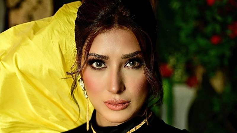 Mehwish Hayat drops glimpses from birthday bash