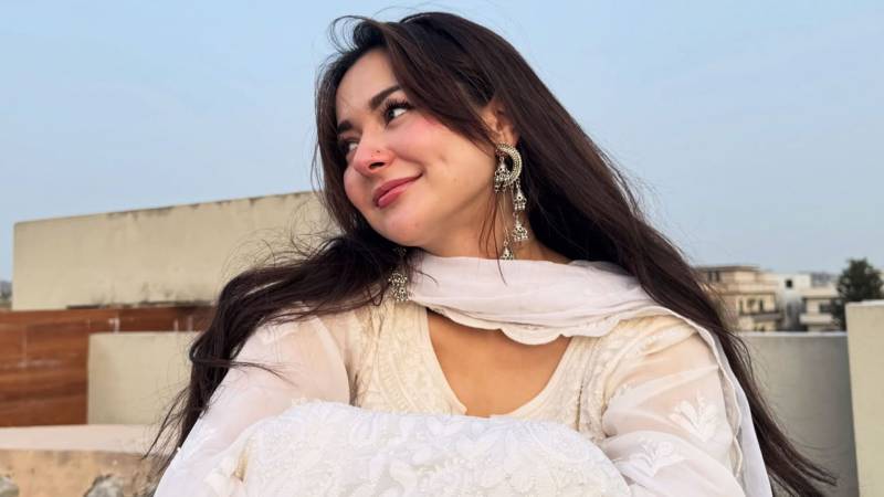 Hania Aamir’s clip triggers playful fan frenzy