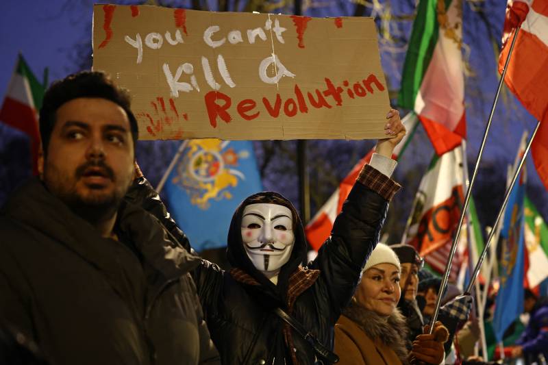 EU top diplomat says Iran authorities 'afraid of own people'