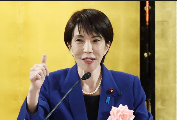 Japan PM mulling snap election in coming weeks