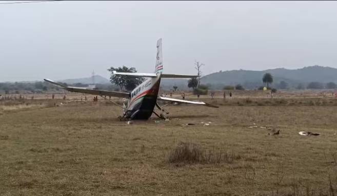 Plane with seven people on board crashes in India