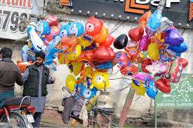 Balloon-filling cylinder explosion injures three in Lahore