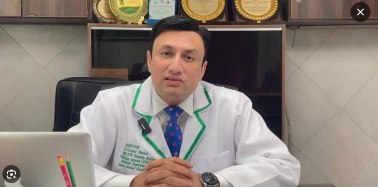 Doctors successfully performs bronchoscopy process on baby at Lahore hospital