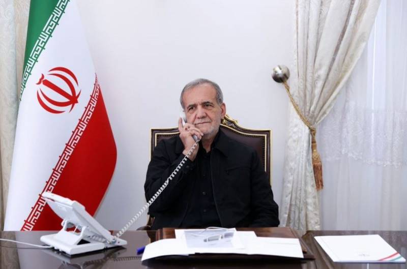 International phone calls resume from Iran: AFP correspondent