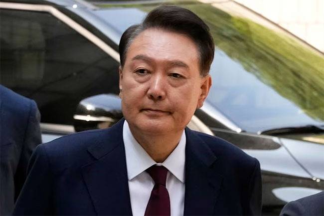 South Korean prosecutors demand death penalty for ex-leader Yoon