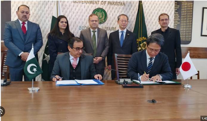 Japan to provide 2.91b yen grant to Pakistan for child healthcare