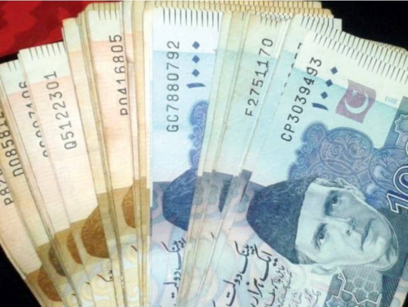 Pakistan Rupees improves against US dollar, closes at Rs279.97