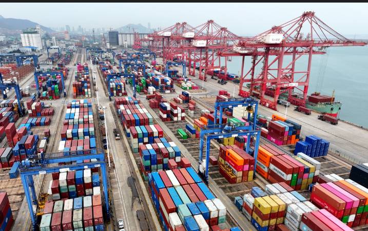 China says trade in 2025 reached 'new historical high'