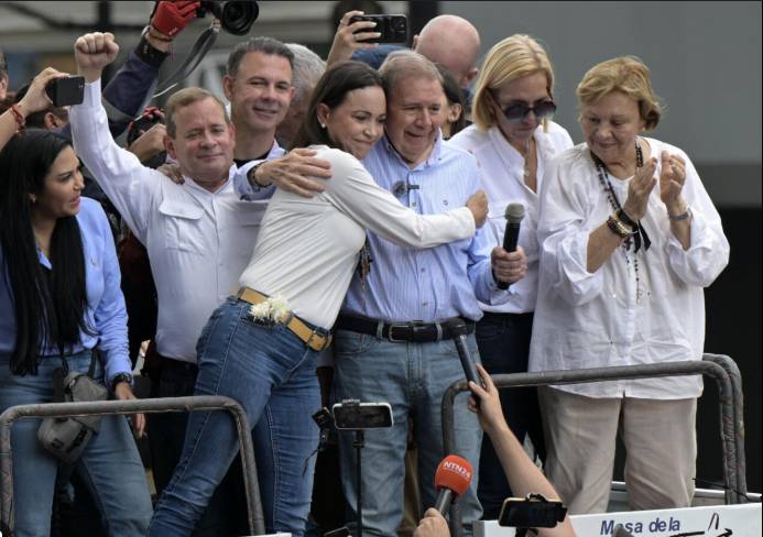 US official says Venezuela freeing Americans in 'important step'