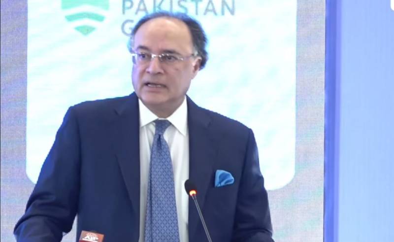 Aurangzeb admits some companies quitting Pakistan due to high taxes, expensive energy