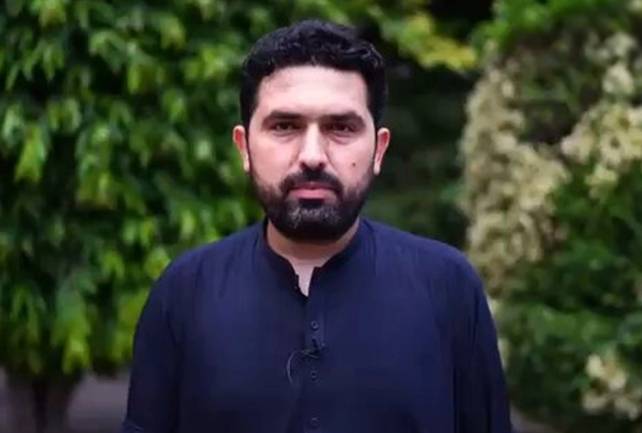 KP CM Afridi reaches Karachi on day’s visit