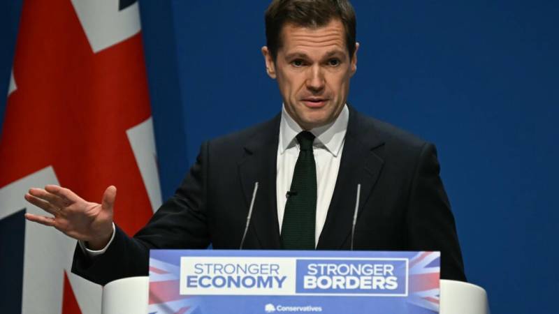 Senior UK opposition politican sacked over 'plot' to join hard-right party