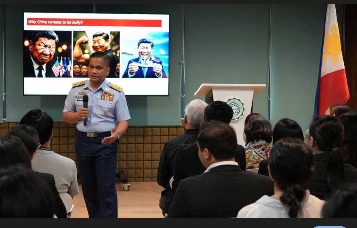 China protests over Philippine coast guard's Xi images