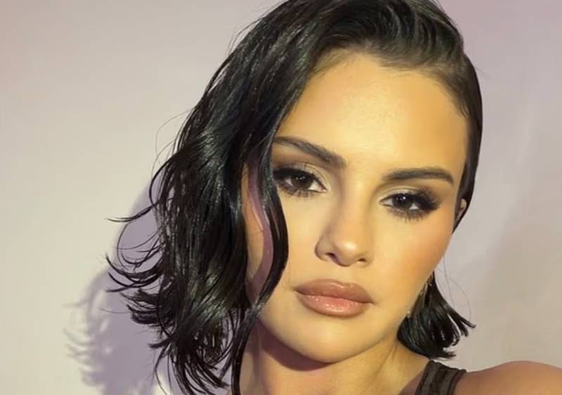 Selena Gomez embraces natural beauty with rare makeup-free selfie