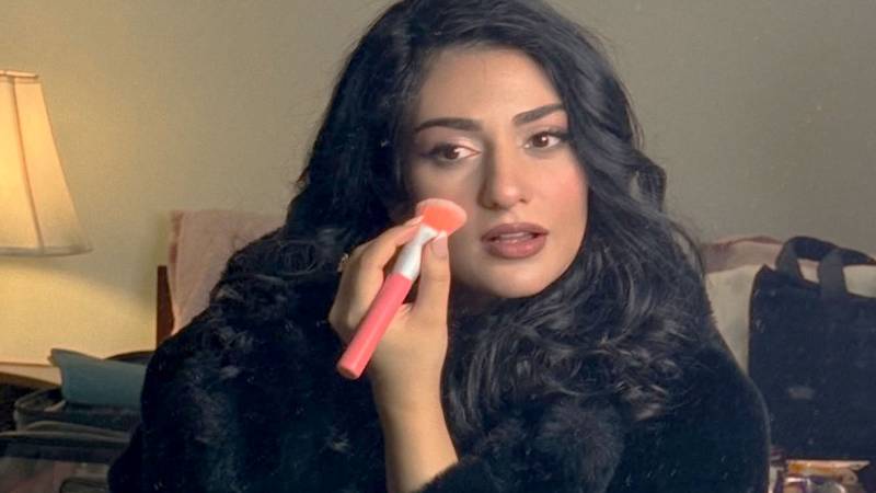 Winter glam alert: Sarah Khan drops sizzling BTS moment