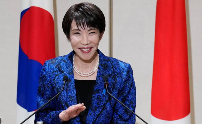 Japan PM calls snap election on Feb 8 to seek stronger mandate