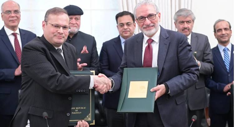 Pakistan, IDB ink three accords worth $603 million