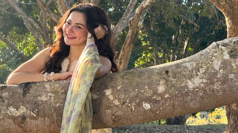 Hania Aamir sends fans into frenzy with playful ‘oh boy’ post