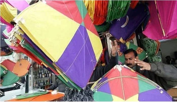 Eight arrested for supplying, selling kites illegally in Pindi, Lahore