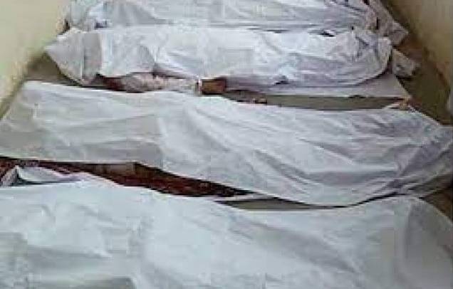 Four labourers die after truck overturns in Sargodha