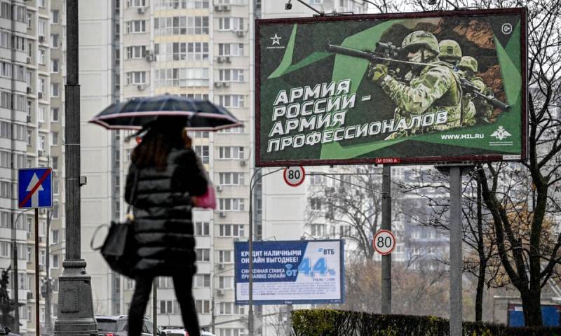 Russia jails schoolgirl for 4 years for posters of pro-Kyiv fighters