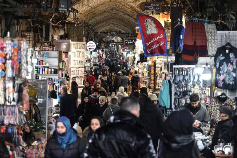  Iranians struggle as internet shutdown hits livelihoods