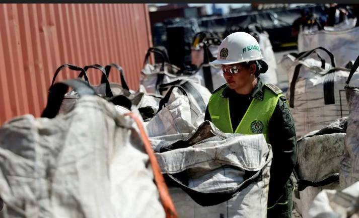 Cocaine lab explosion kills nine in Colombia