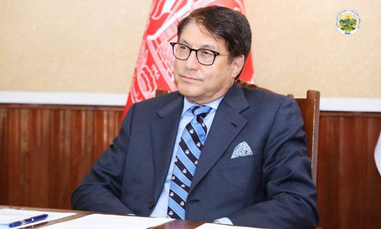 Former Afghan finance minister warns of economic collapse