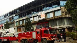 Massive fire breaks out in Beverely Center in Islamabad