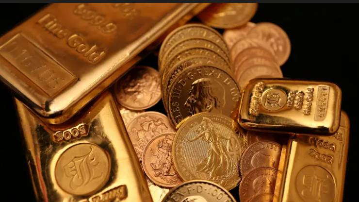 Gold tops record $5,000 mark in global market