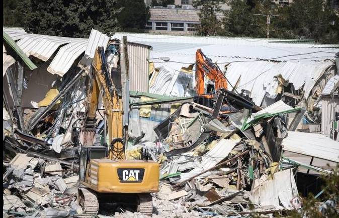 UN Palestinian refugee agency says demolished HQ set on fire