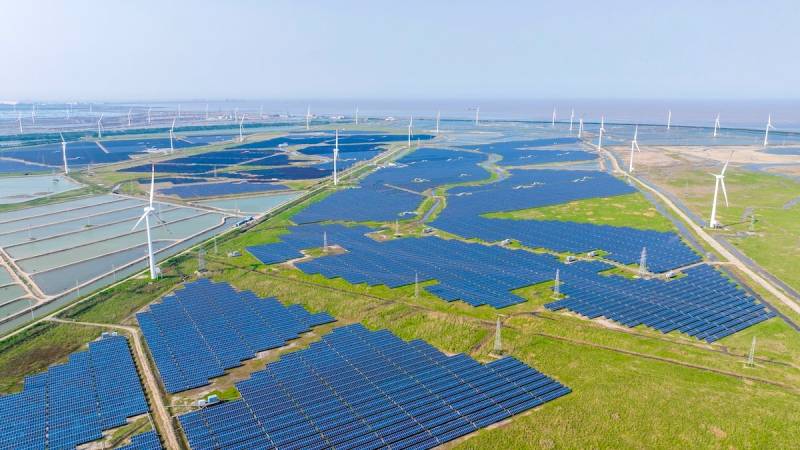 China added record wind and solar power in 2025, data shows