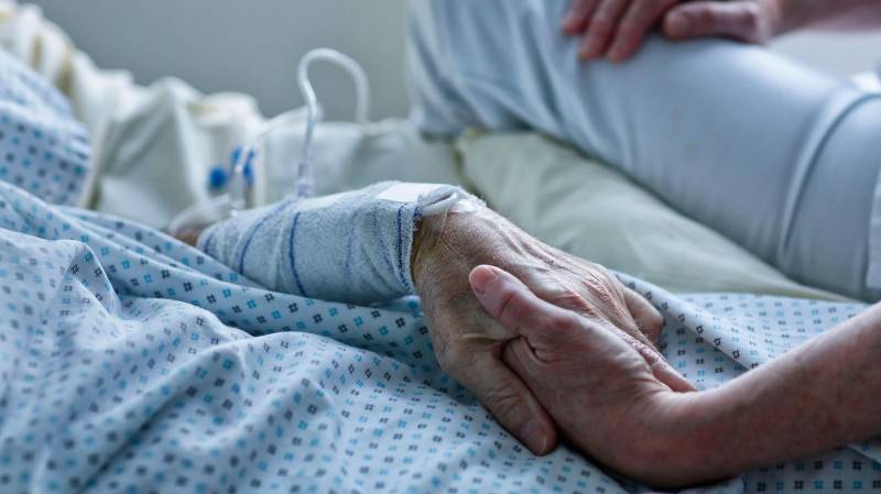French Senate rejects assisted dying law