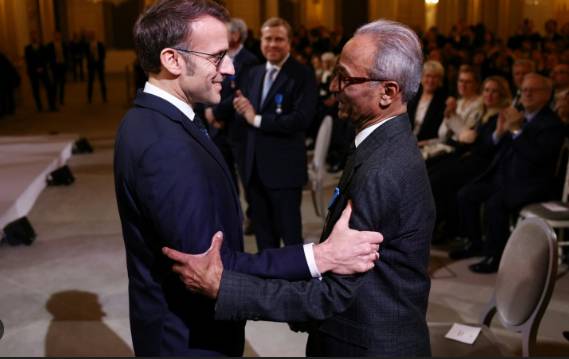 Paris' last Pakistan-born newspaper hawker gets top French award
