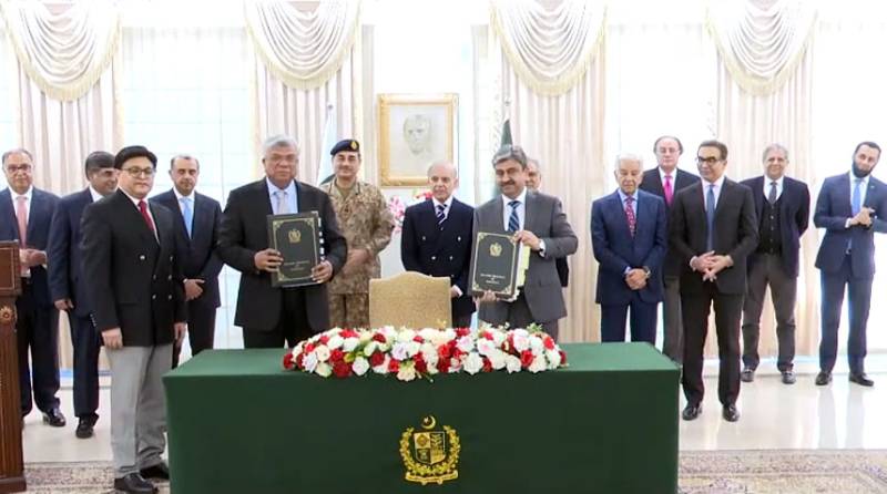 PIA privatization process concludes with signing of transaction documents