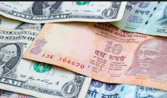 Indian rupee crashes to historic low against US dollar