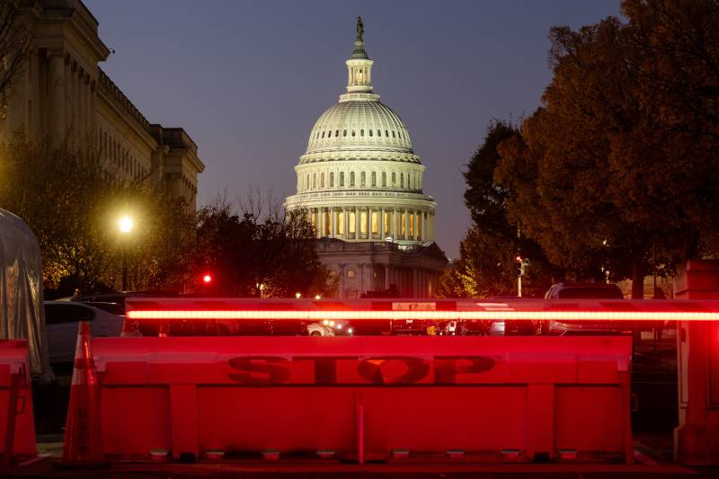US Senate vote to avert government shutdown expected to fail