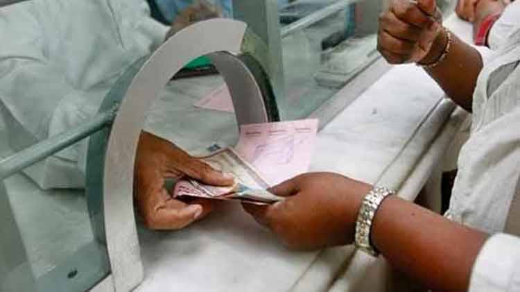 Bank timings extended on Jan 31 for tax collection