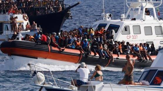 Italian officials go on trial over deadly migrant shipwreck