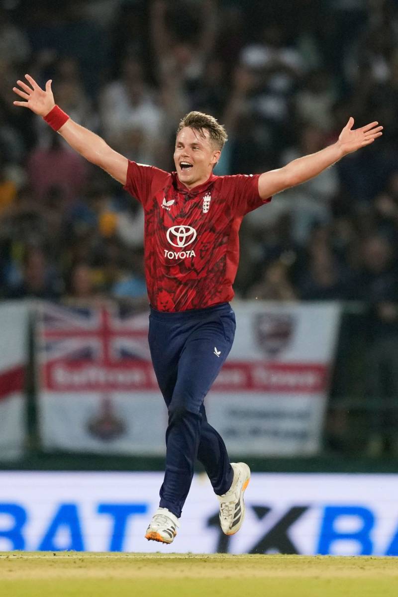 Curran hat-trick seals 11 run DLS win for England over Sri Lanka