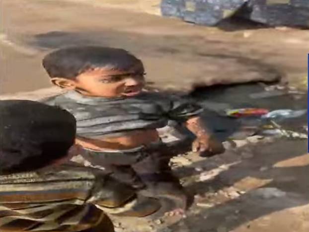 Two kids rescued after falling into sewerage nullah in Chunian 
