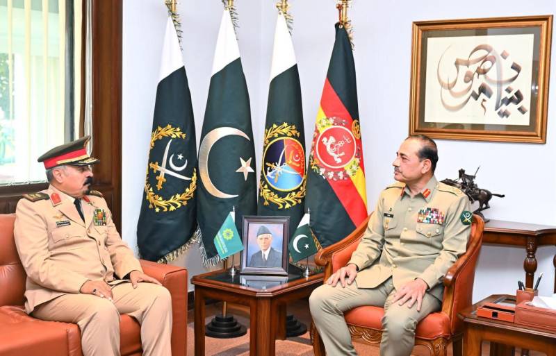 Field Marshal Asim Munir, IMCTC secretary general reaffirm commitment to combating terrorism