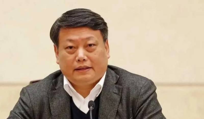 Former China justice minister handed life sentence for corruption