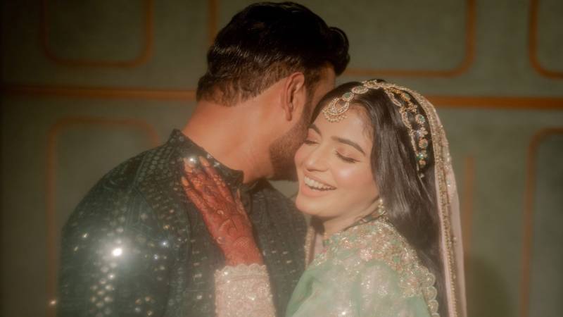 Laiba Khan drops dreamy moments from mehndi and qawwali nights 