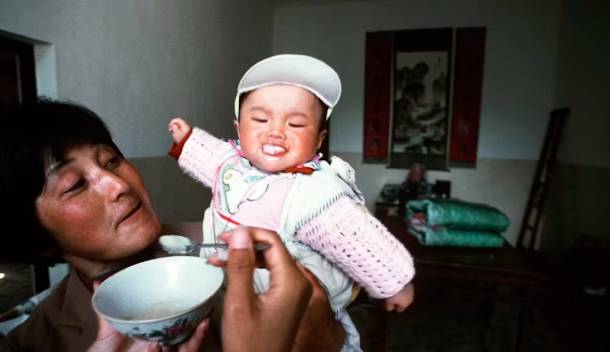 Chinese families ache for sons stolen in one-child era