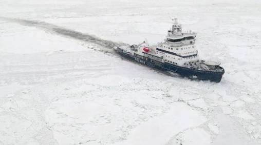 Finland building icebreakers for US amid Arctic tensions