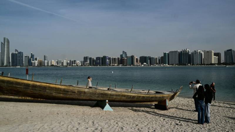 Ukraine, Russia, US negotiators gather in Abu Dhabi for war talks